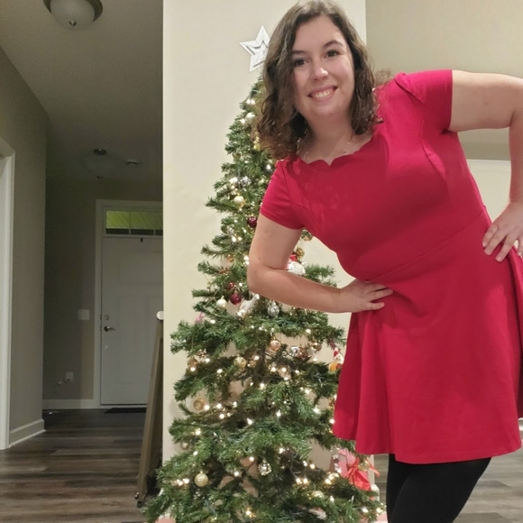 Meet your Posher, Jess - Picture 2 of 4